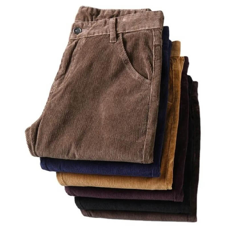 Levoire | Pantalon en velours côtelé classique