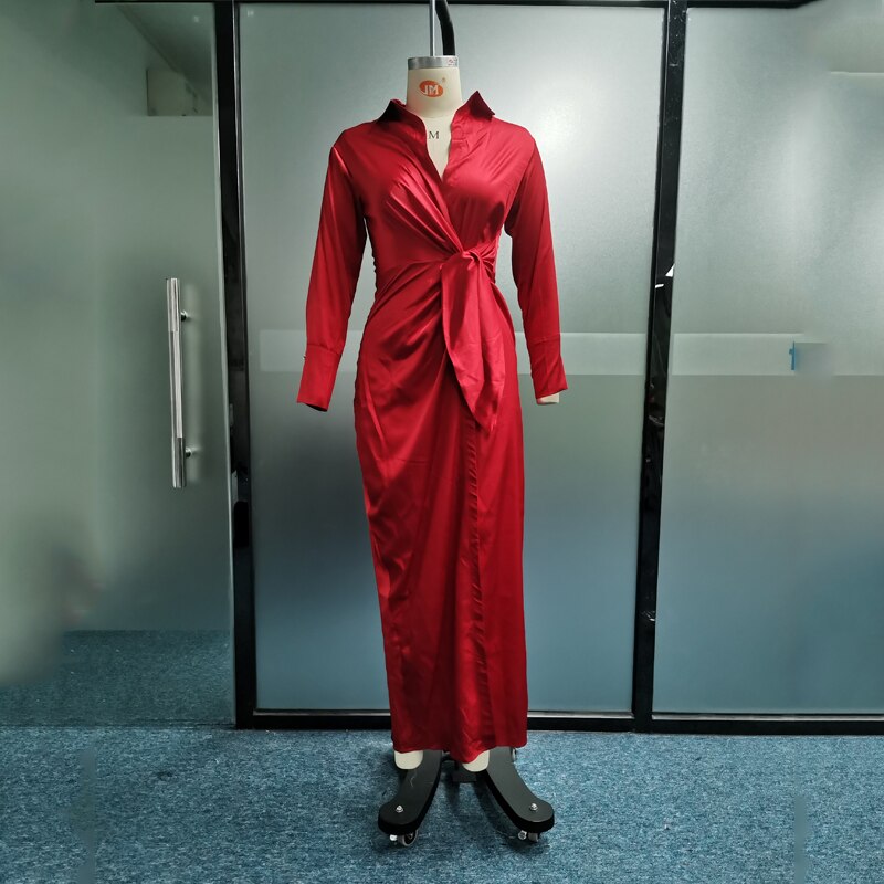 Levoire | La Robe À Col Enroulé Cintrée Avec Manches Longues Robe Longue