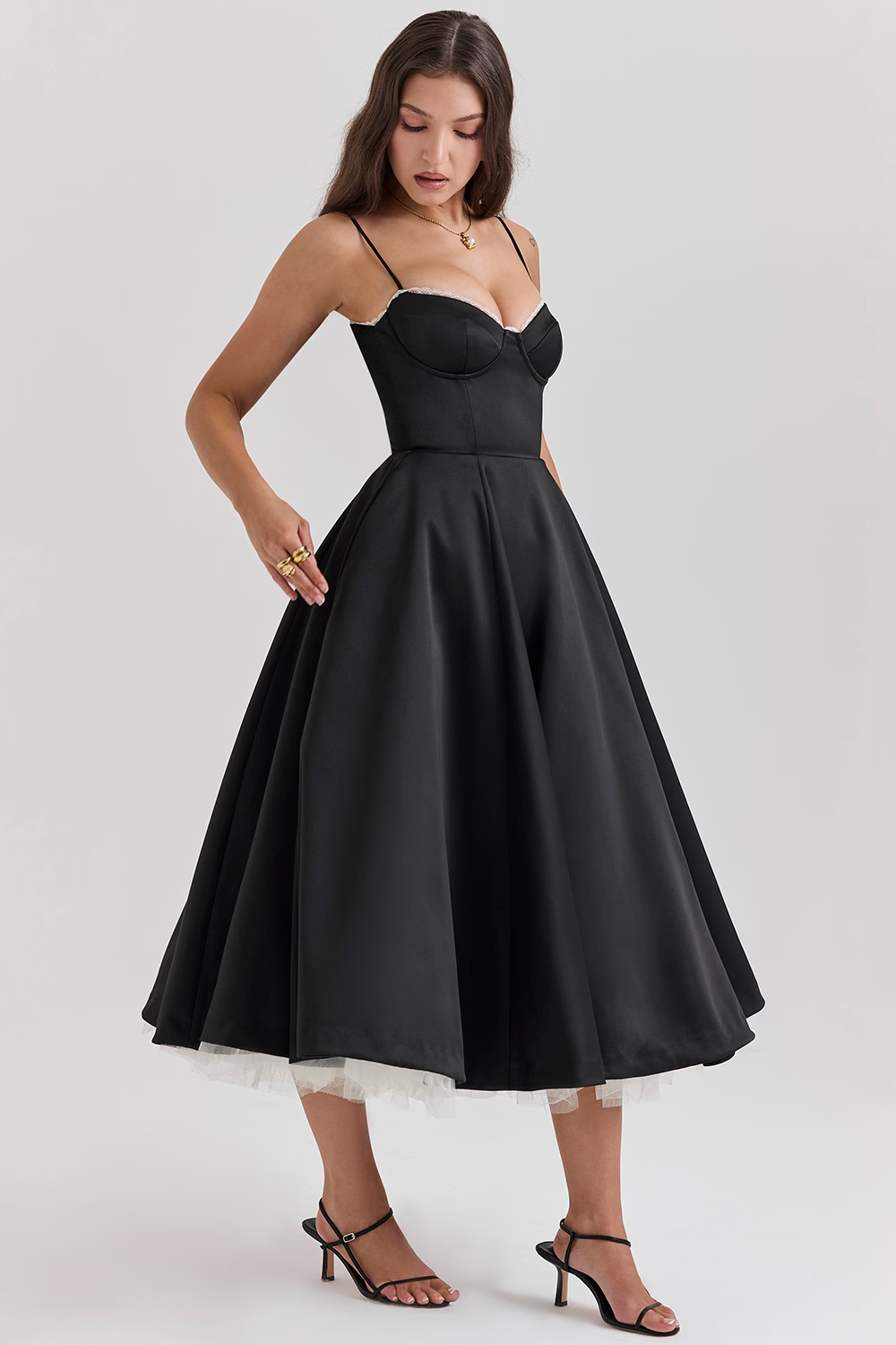 Levoire | Robe Cocktail Élégante Sans Manches En Tulle Avec Corset