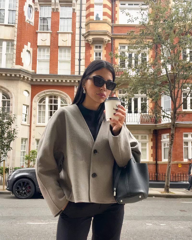 Levoire | Veste Tendance Courte Surdimensionnée Avec Étiquetage À Bouton Pour Femmes Khaki