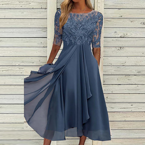 Levoire | Robe de soirée en dentelle