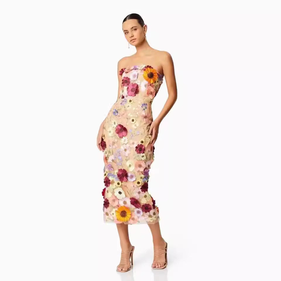 Levoire | Élégant robe midi sans manches ajustée
