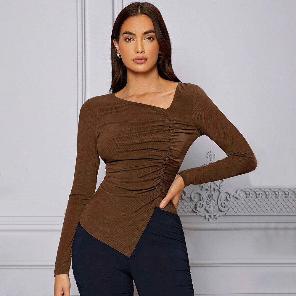 Top ajusté à manches longues pour femmes avec un design drapé asymétrique Levoire