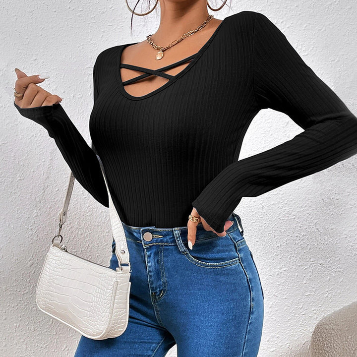 Femme chemise à manches longues avec décolleté croisé à la mode Levoire