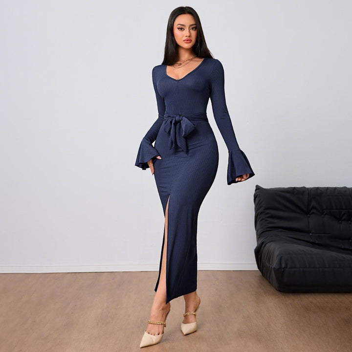 Robe femme avec décolleté en V et manches évasées Levoire