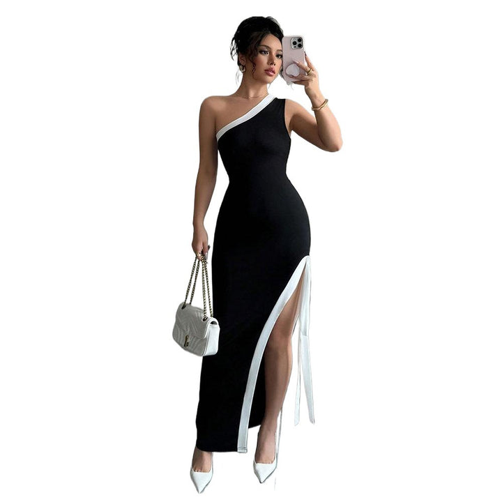 Robe de soirée bodycon pour femmes avec encolure asymétrique et fente latérale Levoire