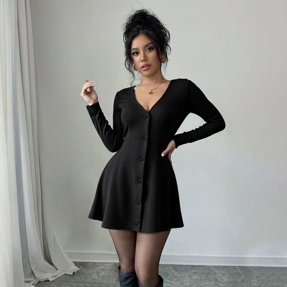 Robe tricotée femme mi-longue avec décolleté en V profond et patte de boutonnage Levoire