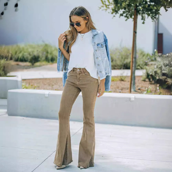Jeans évasés longs pour femmes avec taille haute et design à la mode Levoire
