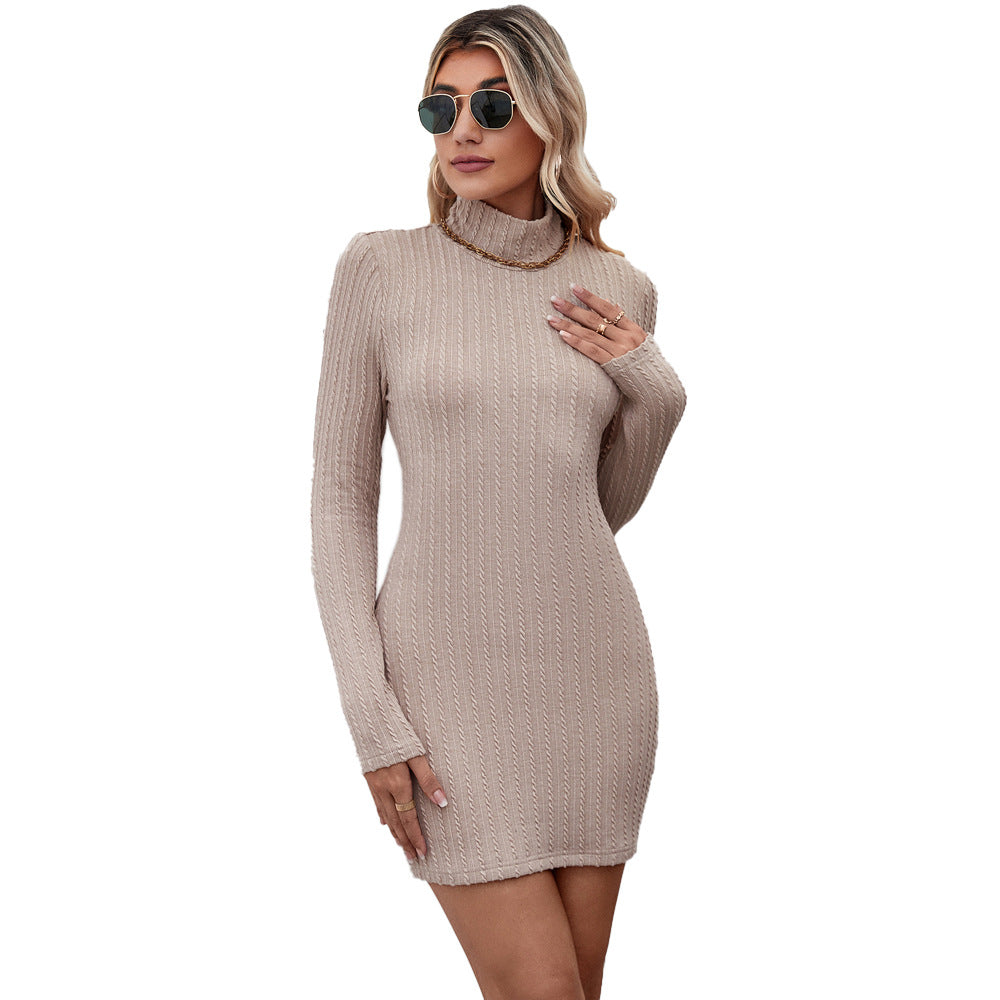 Robe ajustée à manches longues pour femmes avec col montant et structure côtelée Levoire