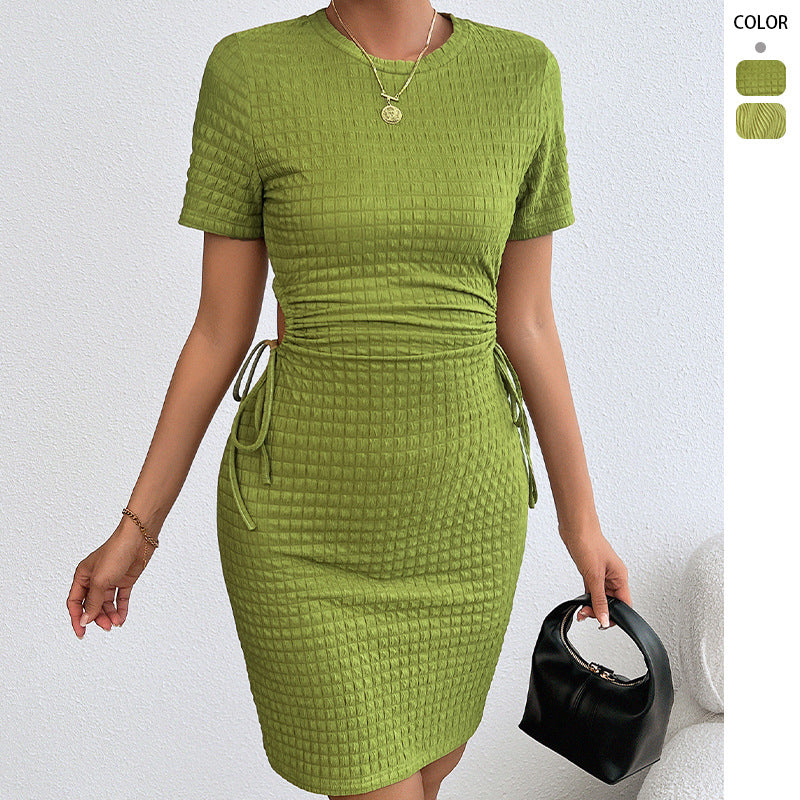 Robe femme flatteuse avec laçage sur le côté Levoire