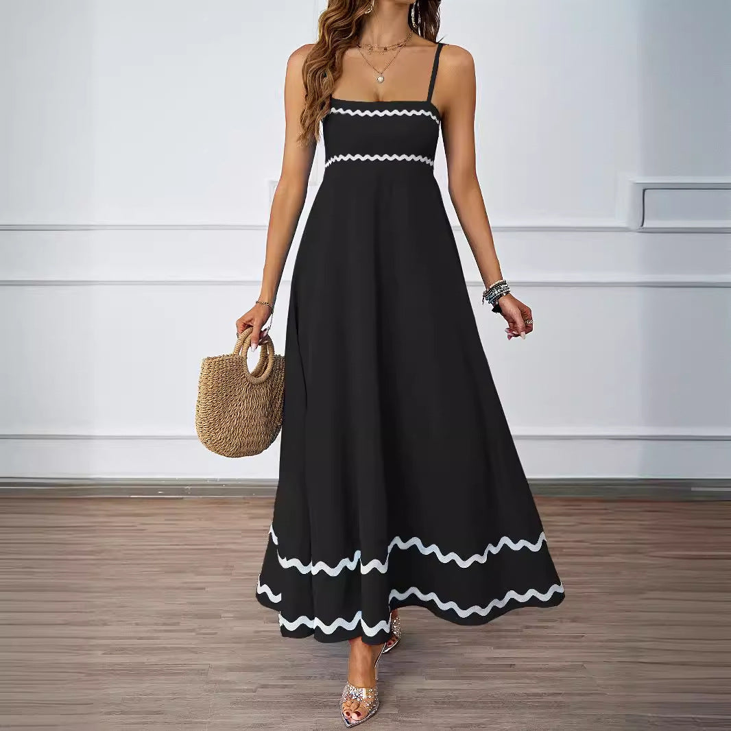Robe maxi pour femmes avec un ourlet délicat à volants et de fines bretelles spaghetti Levoire