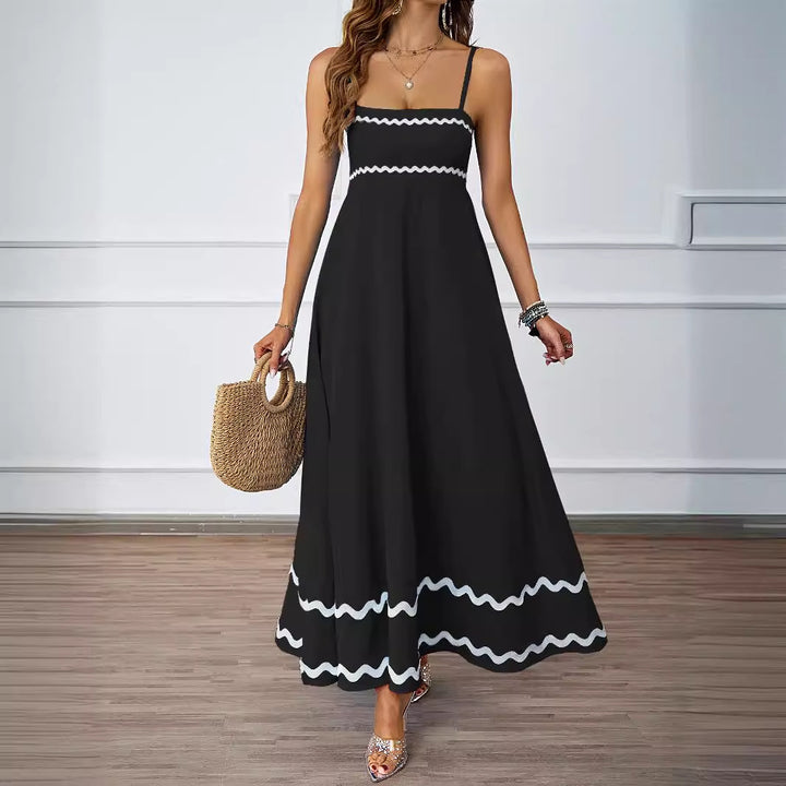 Robe maxi pour femmes avec un ourlet délicat à volants et de fines bretelles spaghetti Levoire