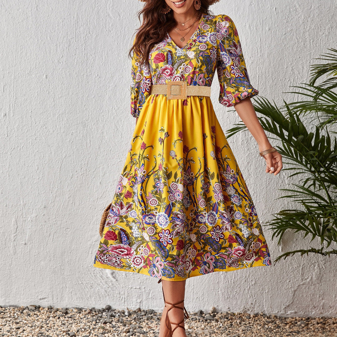 Levoire | Robe à manches courtes imprimée avec ceinture et décolleté en V