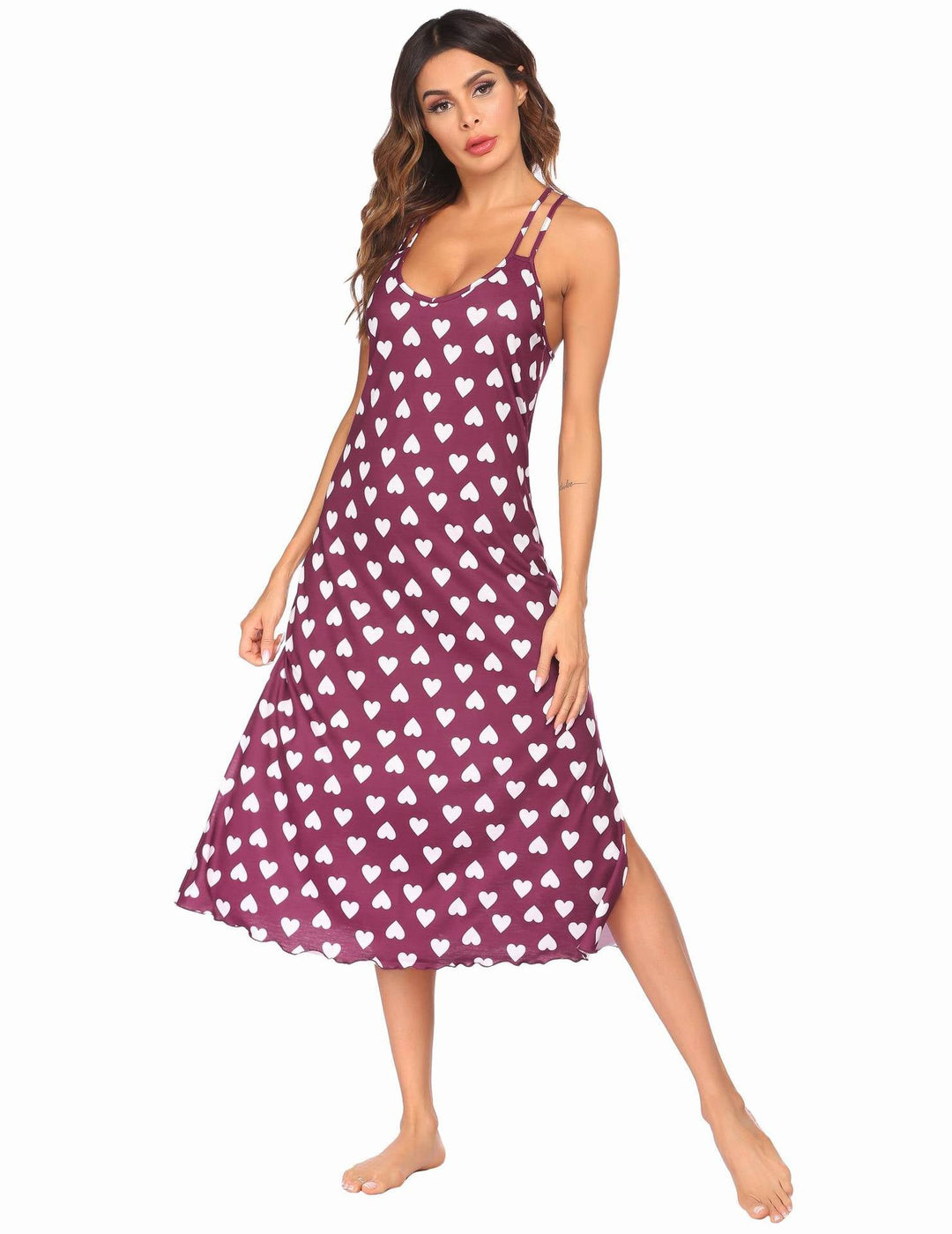 Levoire | Robe de nuit sans bretelles imprimée Kirsikkalila avec des points en forme de cœur blancs