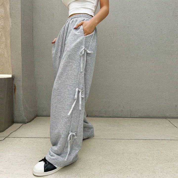 Pantalons décontractés pour femmes avec détails de volants sur les côtés et taille élastique Levoire