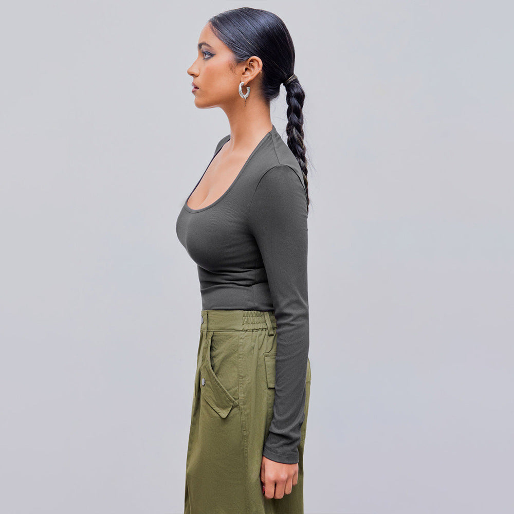 Chemise à manches longues pour femmes avec un décolleté rond profond et une texture côtelée tendance Levoire