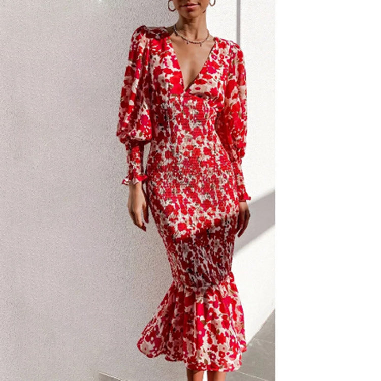 Robes Bodycon pour femmes avec ourlet volanté et motif floral glamour Levoire