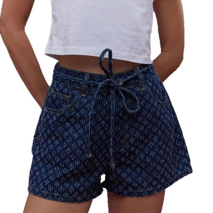 Shorts en denim pour femmes avec taille ajustable et coupe décontractée Levoire