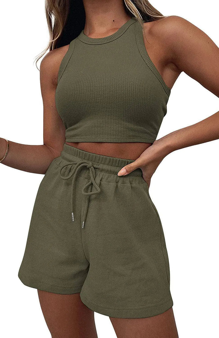 Levoire | Shorts de loisirs tendance unis avec un gilet Armenian green