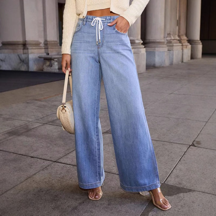 Jeans femmes à coupe large avec taille ajustable et effets de délavage moderne Levoire