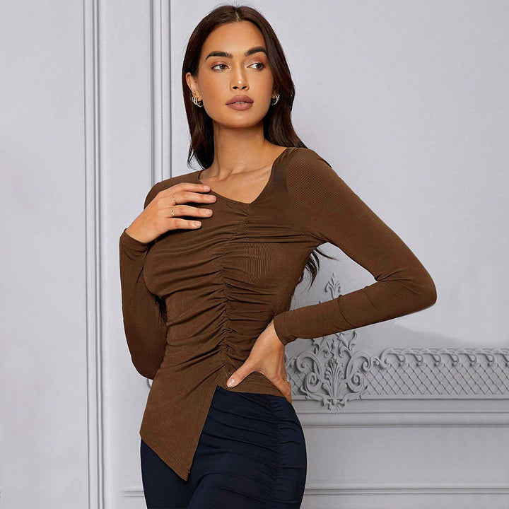 Top ajusté à manches longues pour femmes avec un design drapé asymétrique Levoire