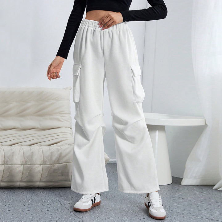 Pantalons cargo pour femmes avec une coupe ample et des poches pratiques Levoire