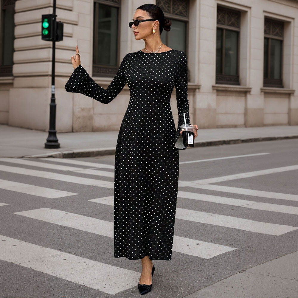 Robe maxi femme avec un design à pois à la mode et des manches élégantes Levoire