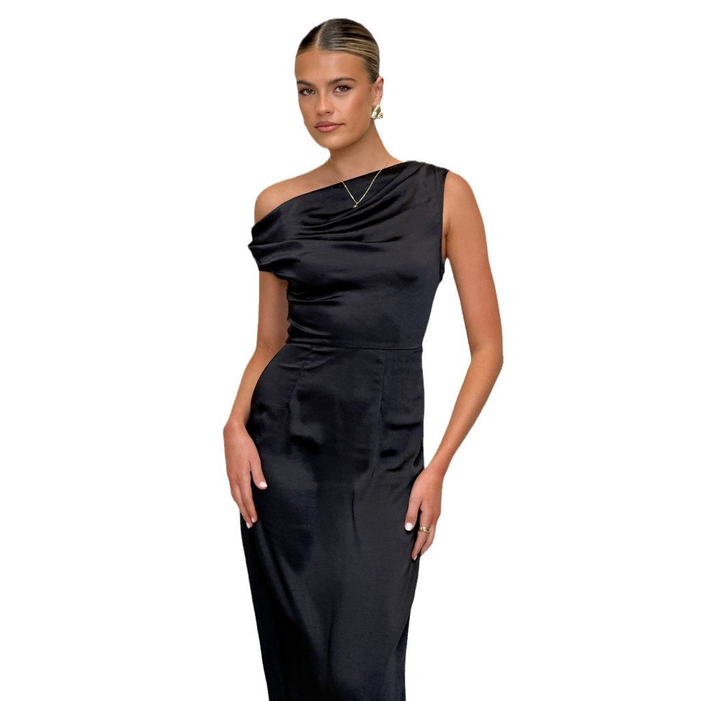 Robe Maxi Chic pour Femmes avec Encolure Asymétrique et Détail Froncé Levoire