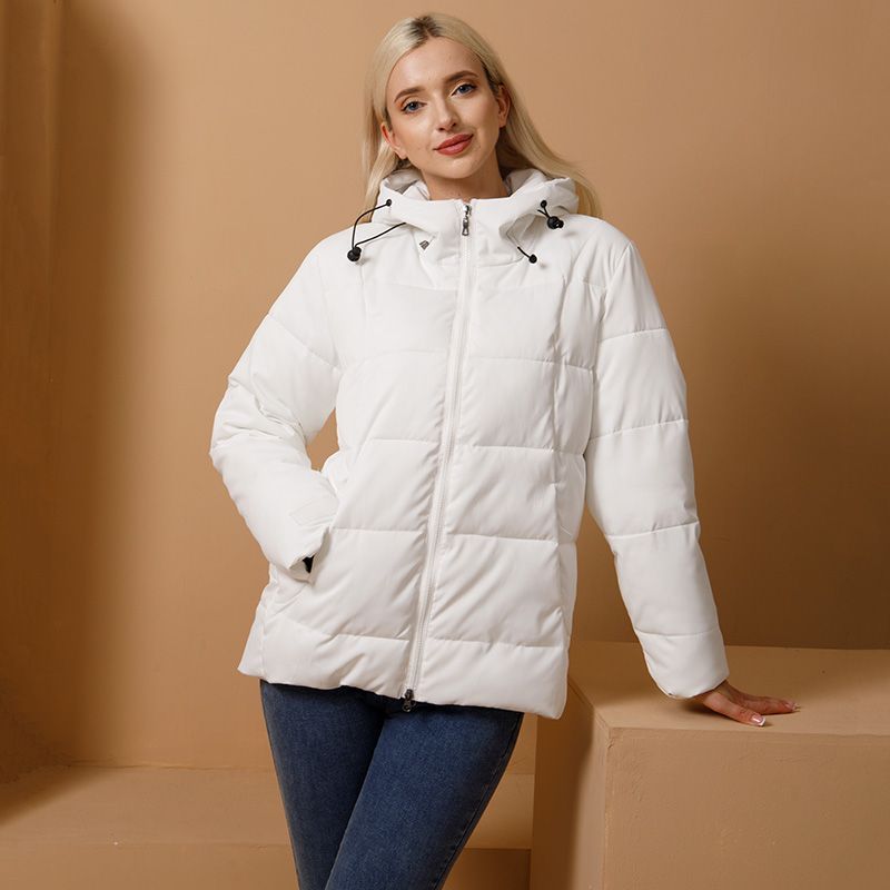 Veste d'hiver matelassée pour femmes avec un matériau extérieur déperlant et une doublure douce Levoire