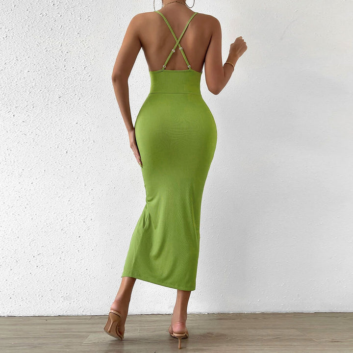 Robe maxi découpée pour femme avec décolleté en V élégant et fente haute Levoire
