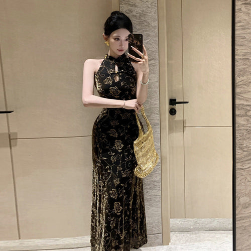 Levoire | Robe Cheongsam à encolure halterneck imprimée