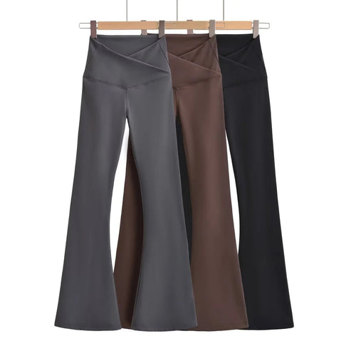 Leggings pour femmes évasés avec taille haute et look enveloppant élégant Levoire
