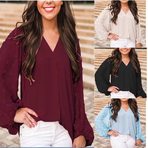 Blouse pour femmes avec des manches bouffantes transparentes et un détail à pois Levoire