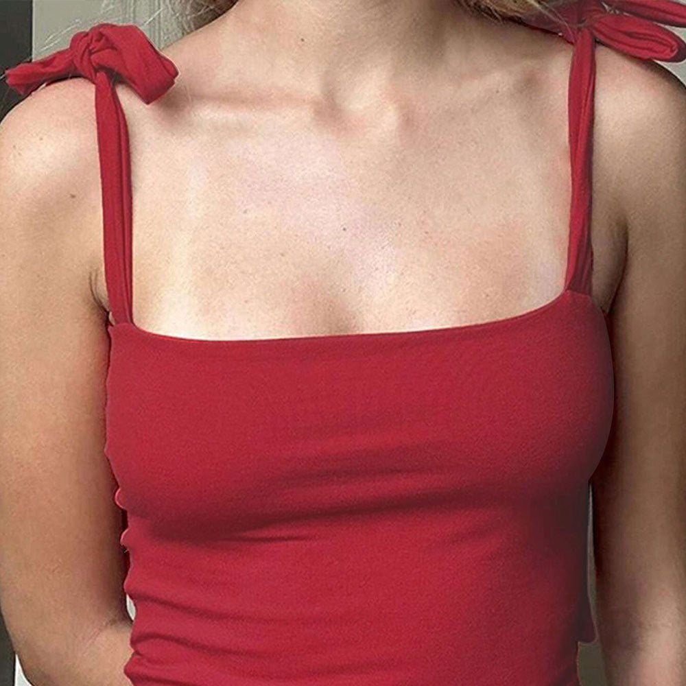 Haut pour femmes avec des bretelles ajustables à nœud et une coupe près du corps Levoire