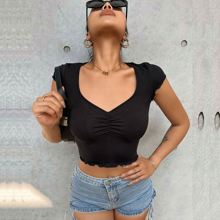 Top court pour femme avec un ruché élastique et un col en V tendance Levoire