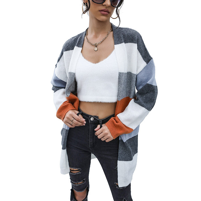Cardigan en tricot ouvert pour femme avec rayures en blocs de couleur et matériau doux Levoire
