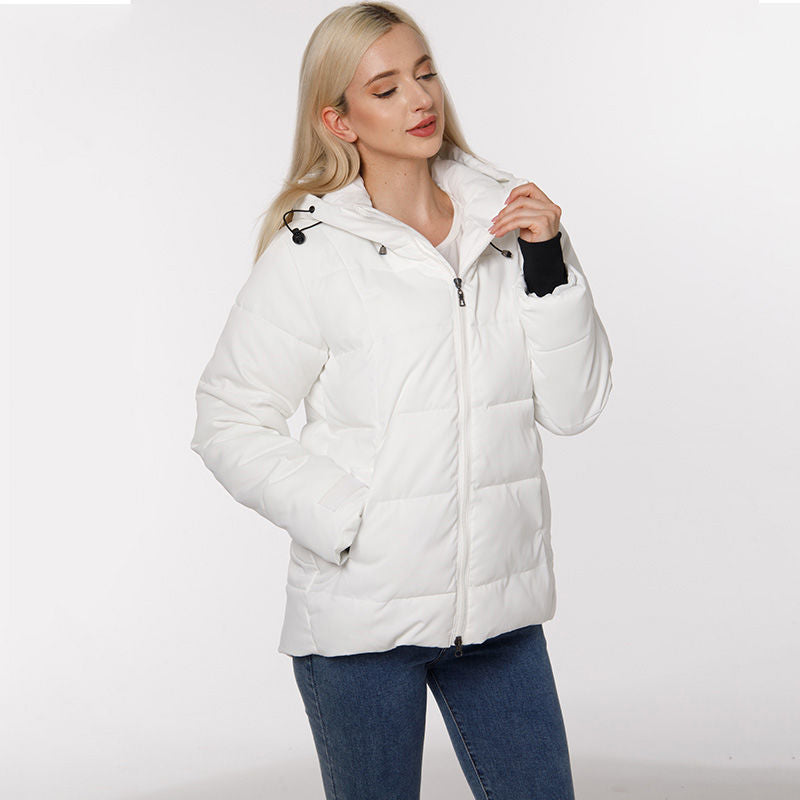 Veste d'hiver matelassée pour femmes avec un matériau extérieur déperlant et une doublure douce Levoire