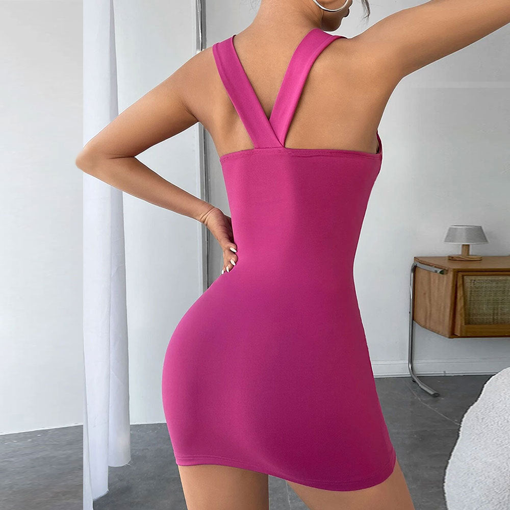 Robe mini halter ajustée pour femmes avec un design drapé élégant Levoire