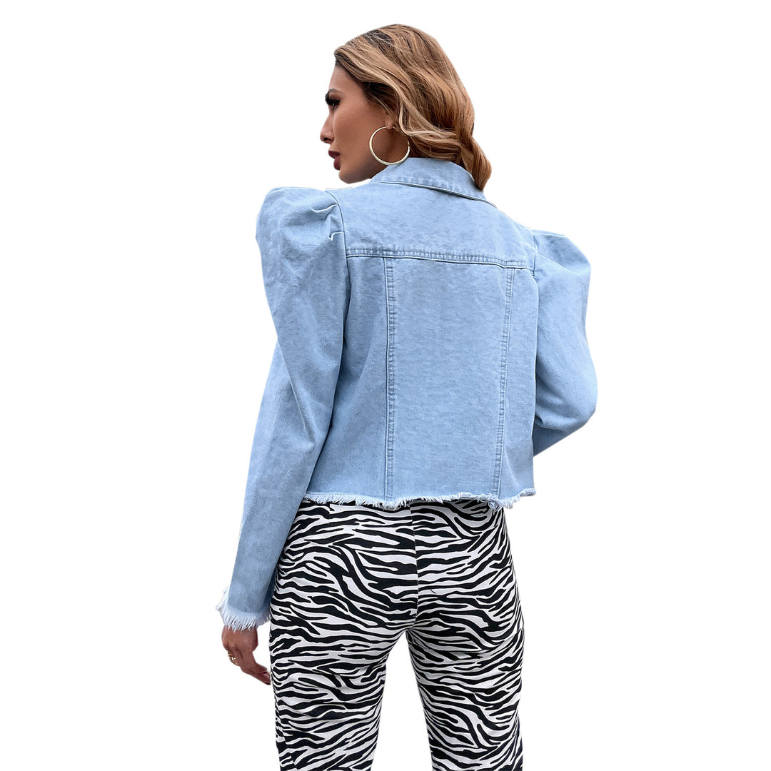 Veste en denim stylée pour femmes avec des manches bouffantes et des détails de boutons décoratifs Levoire