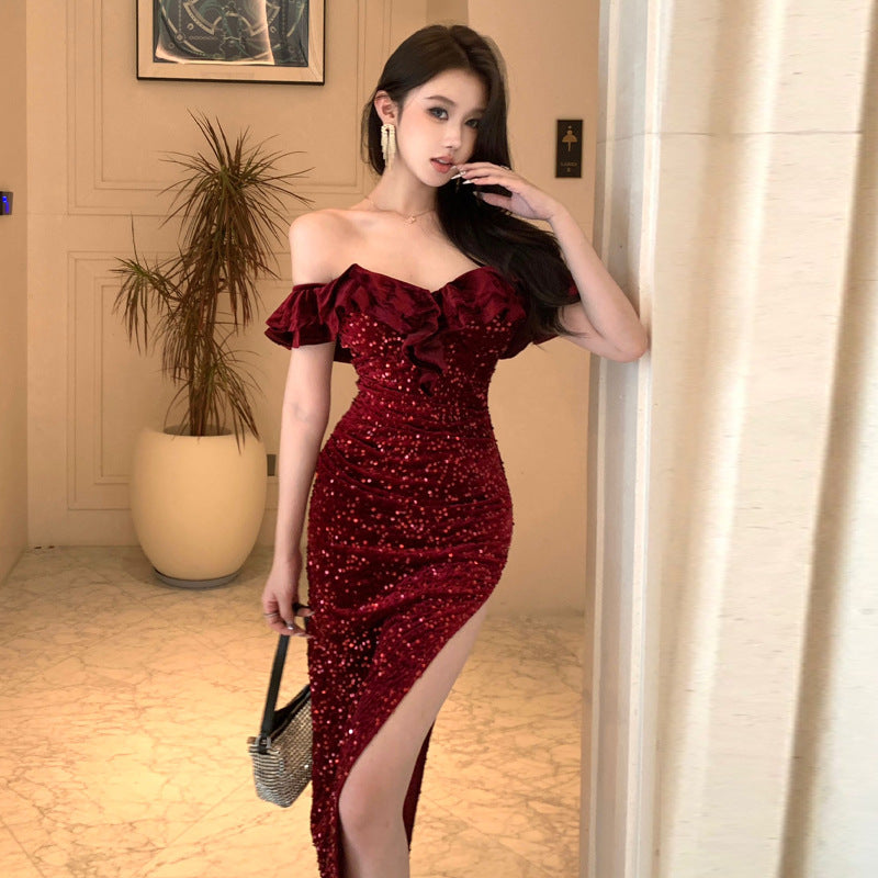 Levoire | Robe à sequins Une-épaule Robe coupée à sequins Rouge vin