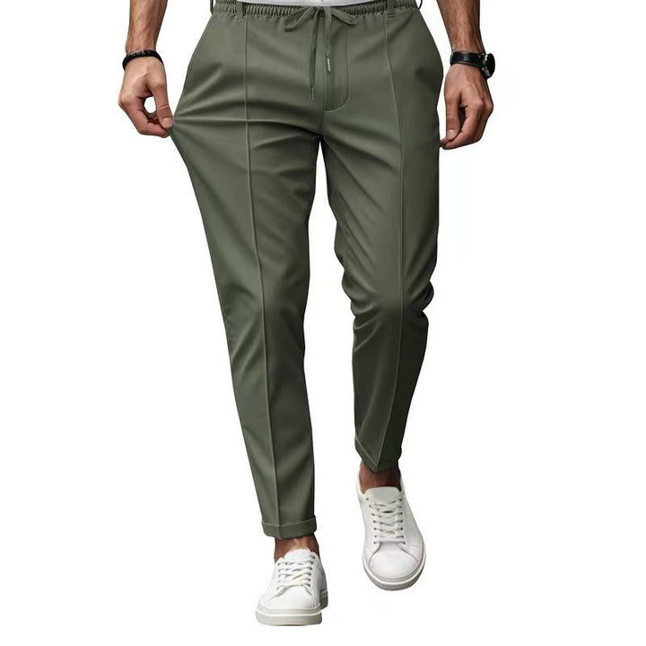 Pantalon élégant pour hommes en leisure avec taille élastique et poches latérales Avriane