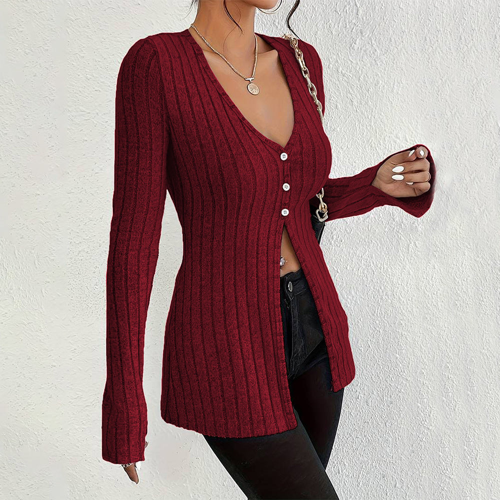 Cardigan long à manches longues pour femmes avec une fine structure en côtes et des détails de boutons élégants Levoire