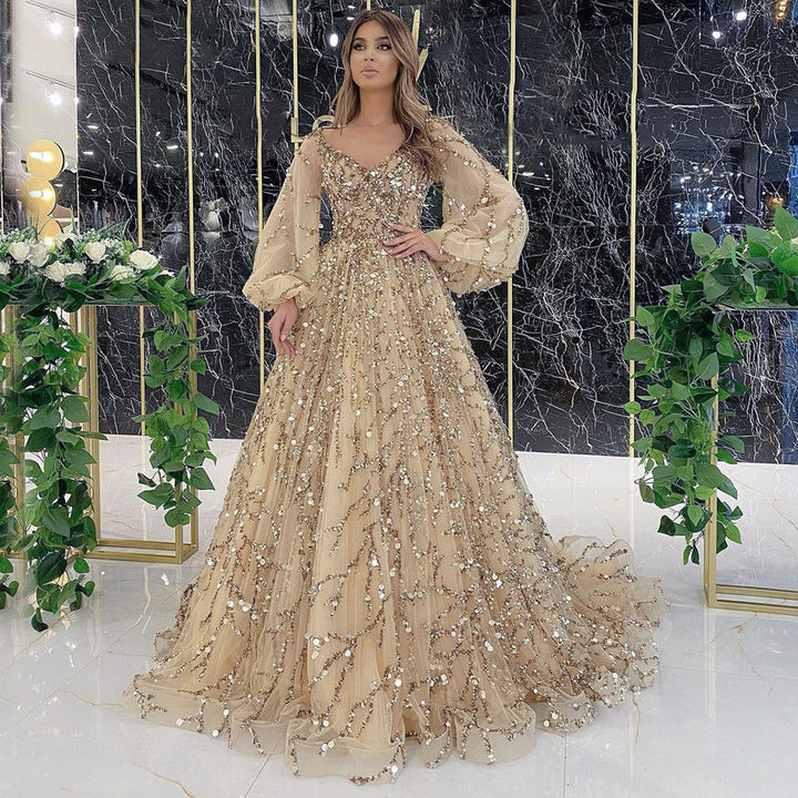Levoire | Captivating social Aura Queen Long dress Or