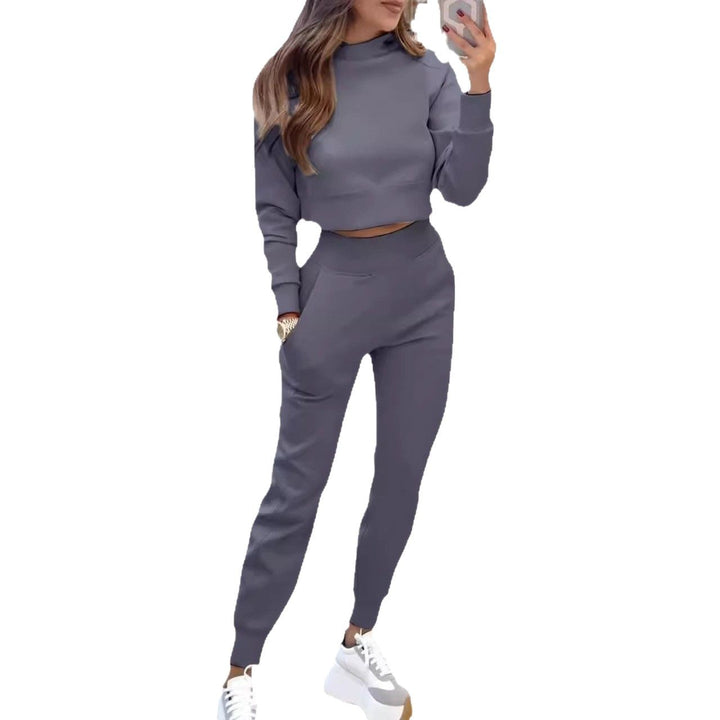 Ensemble sportif pour femmes en coton confortable avec un haut court élégant et une taille élastique Levoire