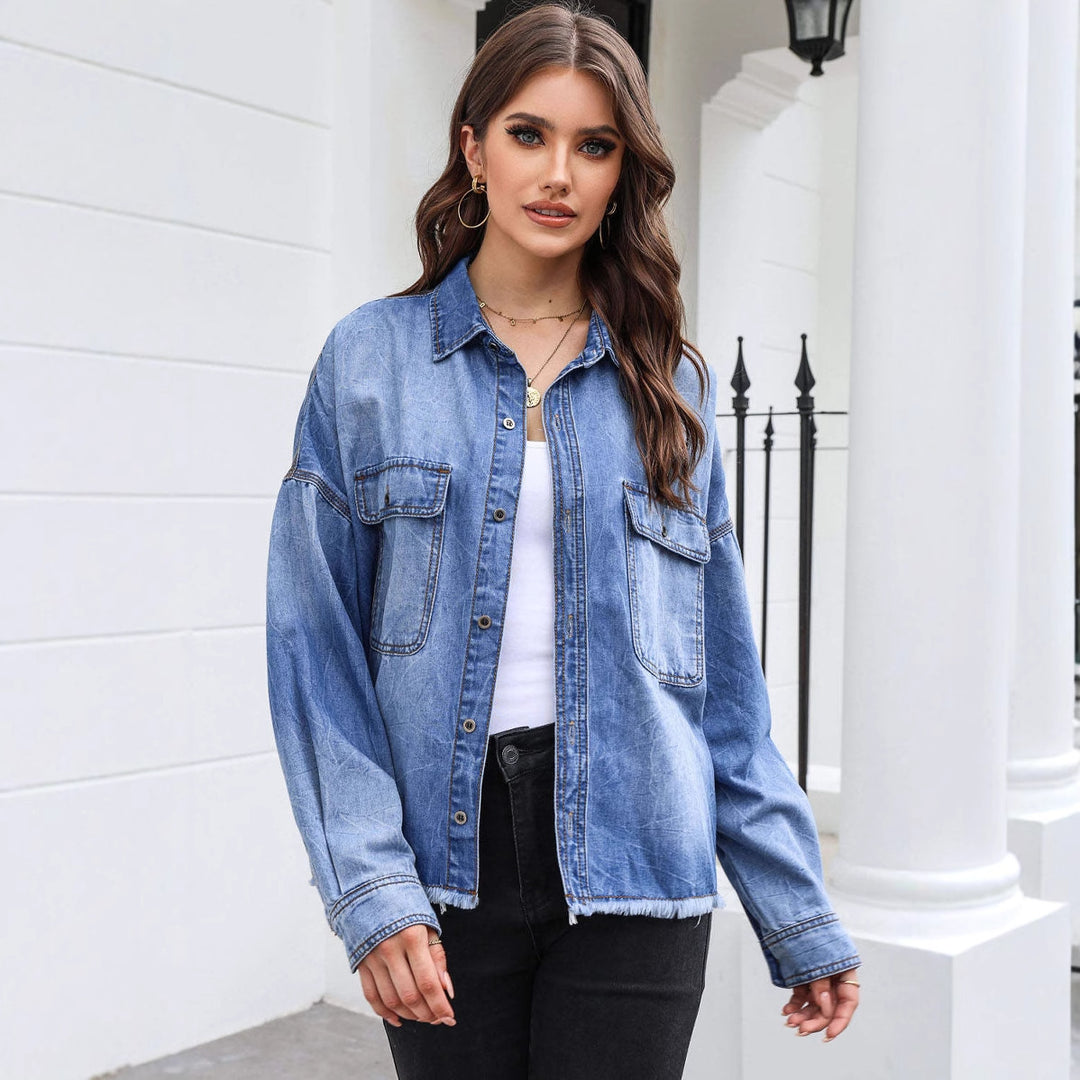Veste en jean pour femmes dans un style décontracté oversize avec des détails frangés Levoire