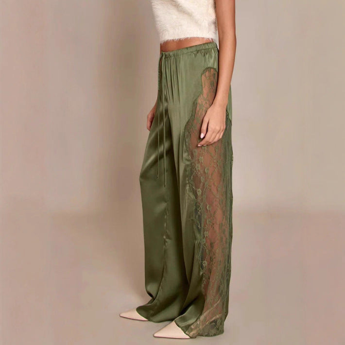 Pantalons en satin élégants pour femmes avec des inserts en dentelle et des découpes latérales Levoire