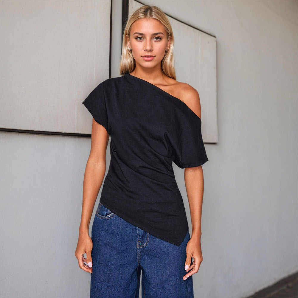 Haut asymétrique pour femmes avec design découvert-épaule et détails de drapé tendance Levoire