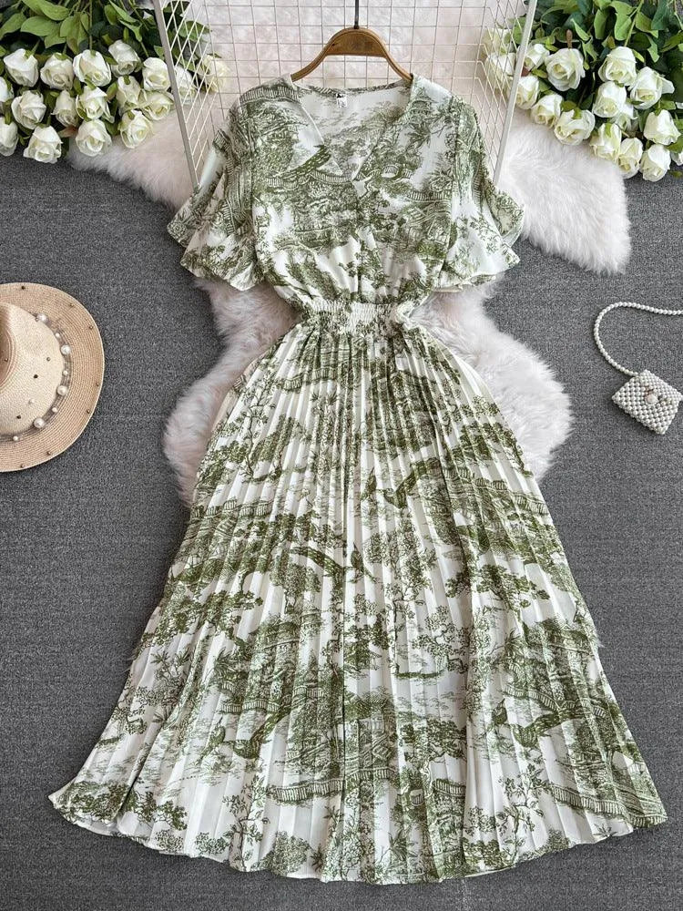 Levoire | Robe étroite avec décolleté en V et manches raglan Herbe verte Taille libre