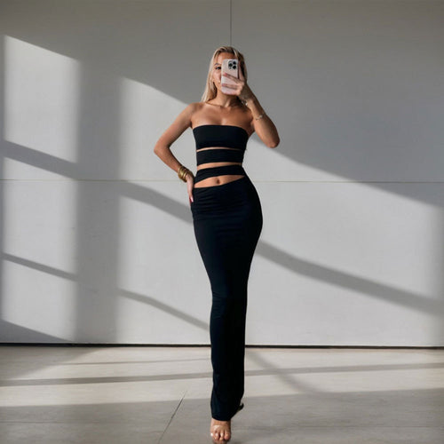 Robe Bodycon pour femmes avec encolure bandeau et détails découpés pratiques Levoire
