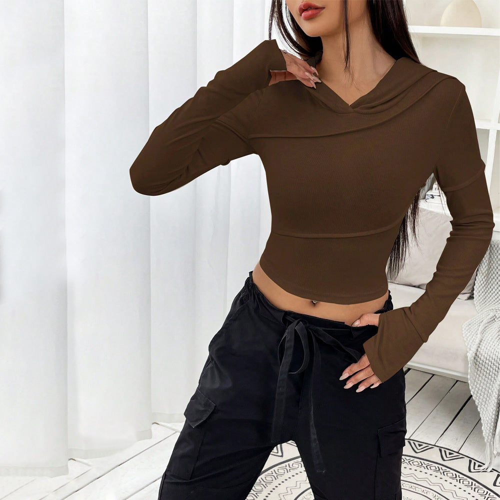 Femme crop top avec design élégant à capuche et manches longues Levoire